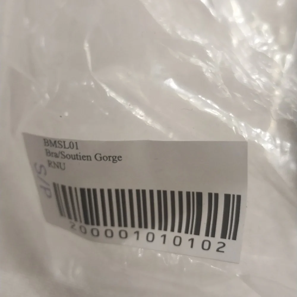 BeMe New York NWT Invisibles Relax Bra Size Small Nude Comfort Seamless Tagless